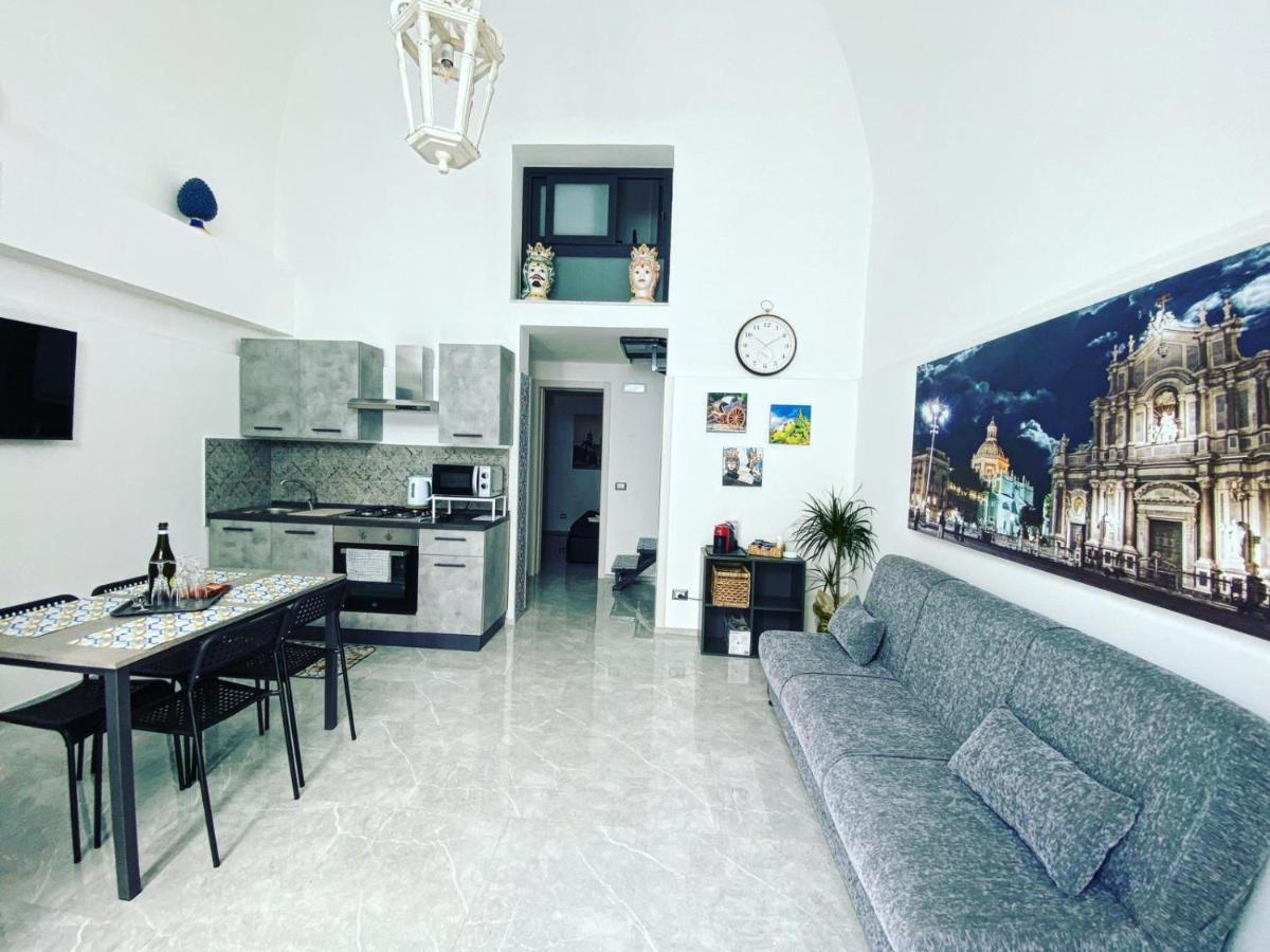 Appartamento Nobilehouse Aeroporto di Catania Fontana Rossa Esterno foto
